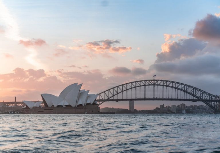 8 Best Boat Fishing Spots Sydney | OneAdventure